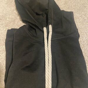 Vuori black dream knit pullover